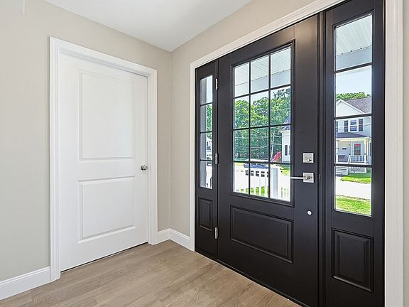 3rd image of 39 Johnston Ave #2