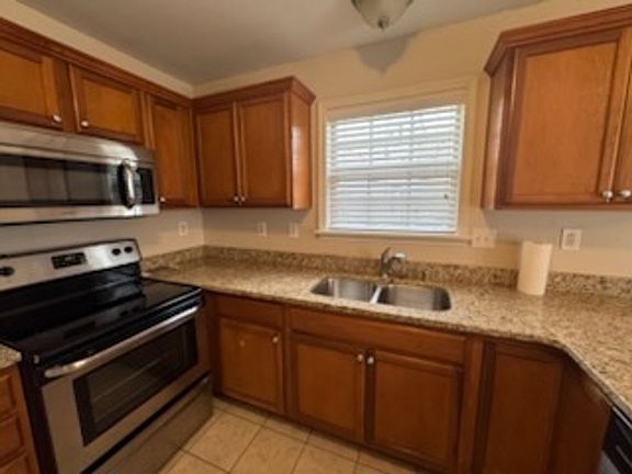 3rd image of 2244 Market Garden Ln