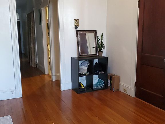 2nd image of 1683 Beacon St #1681-1