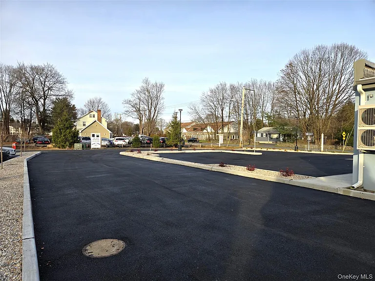 815 Violet Ave — Photo 9