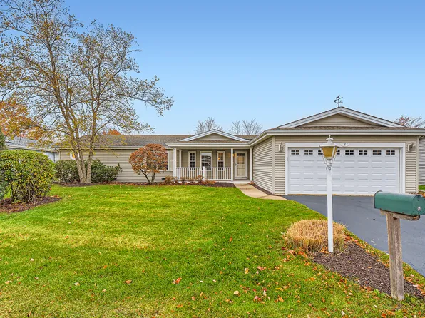 6 Derby Ct, Grayslake, IL 60030