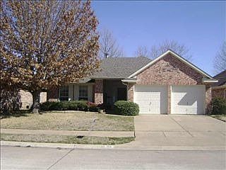 1st image of 1113 Hanover Dr
