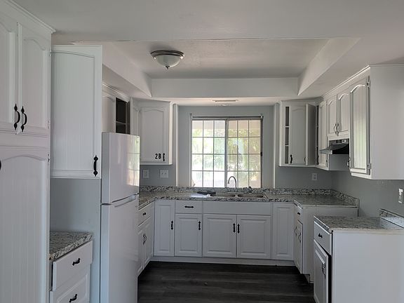 5th image of 41235 Crest Dr