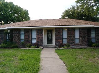 7609 Salzburg Dr, Rowlett, TX 75089