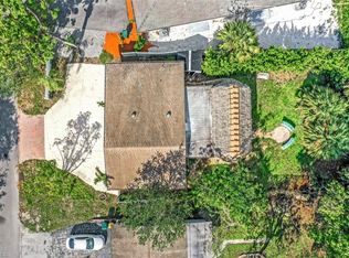 2263 Spruce St, Naples, FL 34112