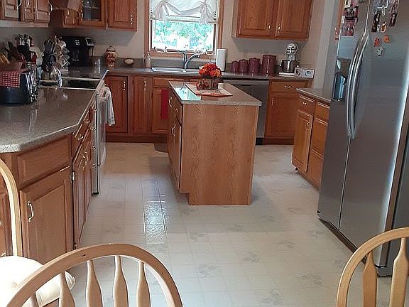 Kitchen with lots of storage