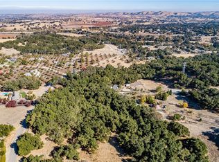 7425 Santa Cruz Rd, Atascadero, CA 93422