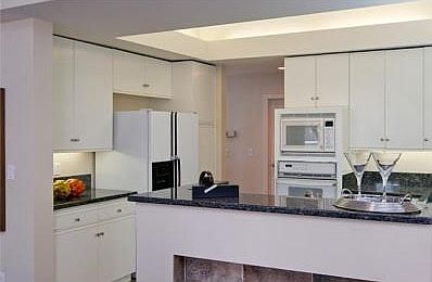 Kitchen appliances have been updated since pic was taken