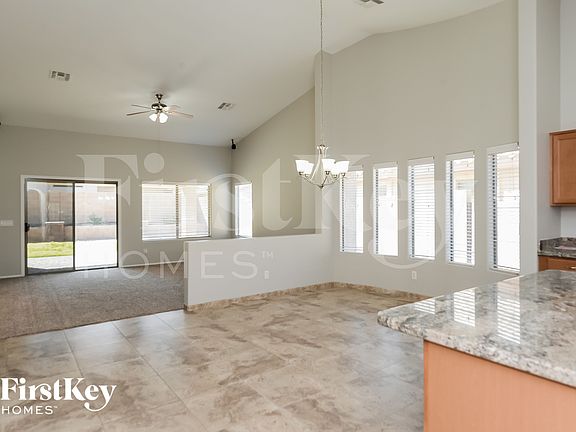 5th image of 1263 W Busa Dr