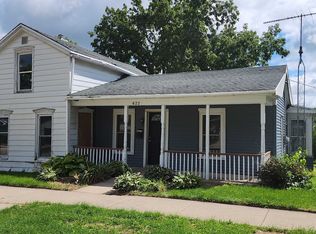 622 16th Ave, Monroe, WI 53566