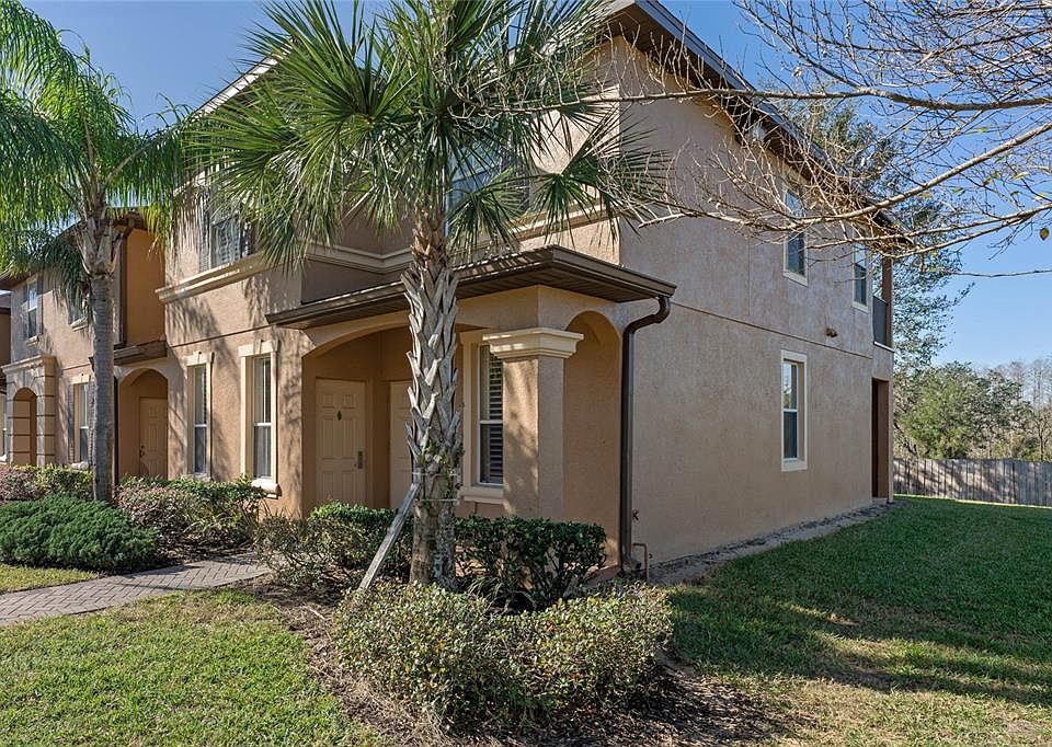 1st image of 3204 CALABRIA AVENUE #3204