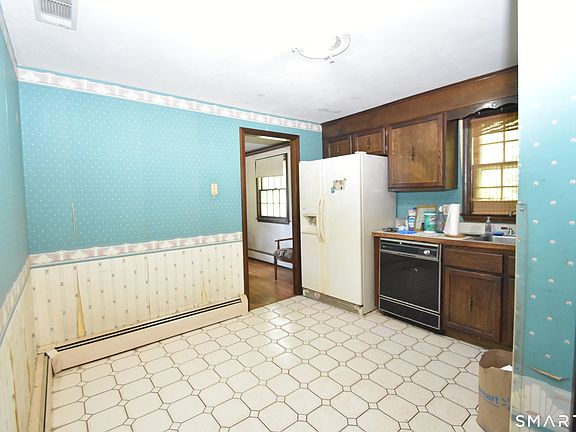 5th image of 65 Alden Road