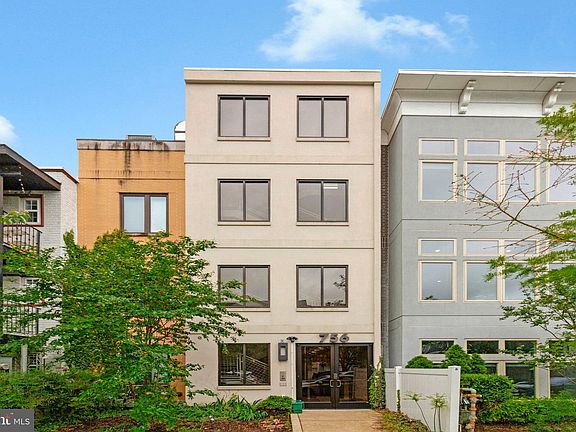 2nd image of 756 Park Rd NW #2