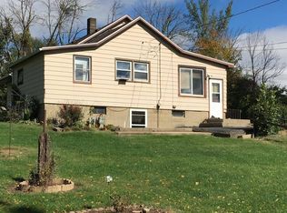 331 E 6th St, Spring Valley, IL 61362