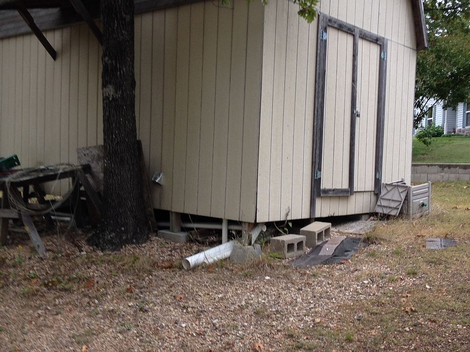 2nd image of 15523 N Husser Ave