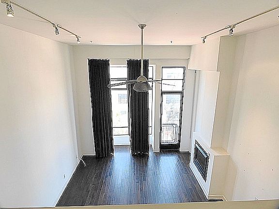 2nd image of 200 Townsend St Unit 35