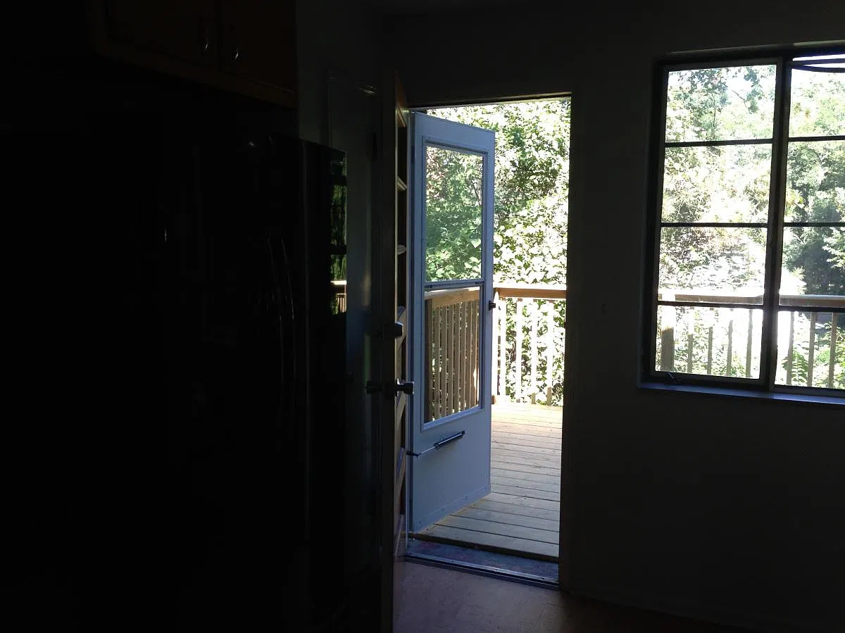 2 bed, 916 sqft, $1,290 — Photo 2