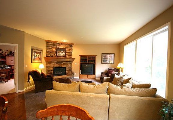 4th image of 14803 3rd Dr SE