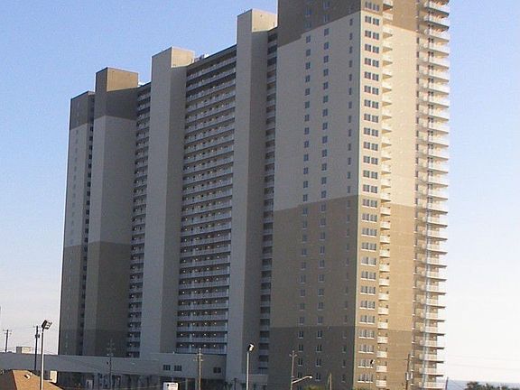 Located Next To The New Pier Park