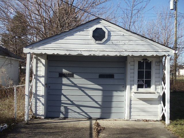 1st image of 6907 Westwood St