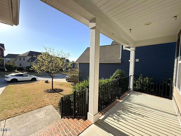 3rd image of 1777 Baldhead Island Dr
