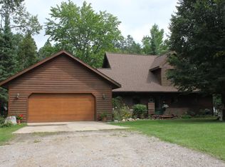 3871 Grove St, Grayling, MI 49738