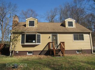 23 Lookover Dr, Hewitt, NJ 07421