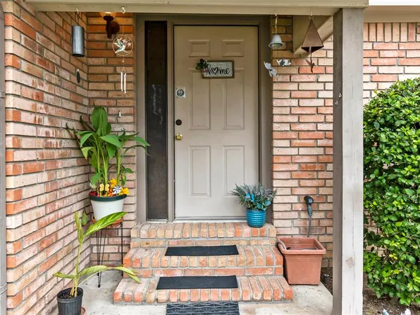 16908 Castleton Farms Rd #108, Spring, TX 77379