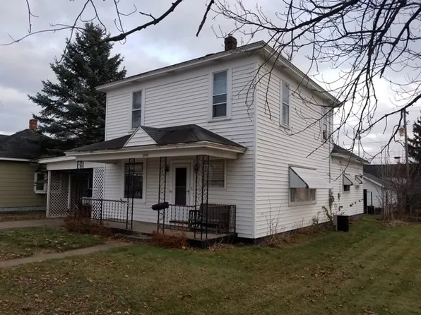 2005 E Main St, Merrill, WI 54452