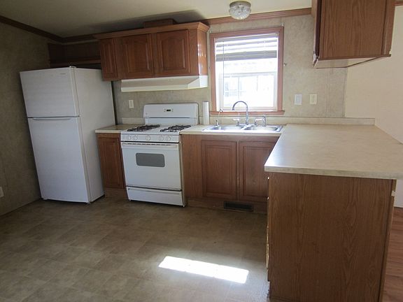4th image of 109 Kristen Ln