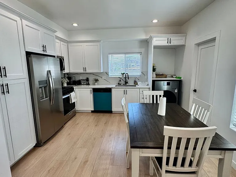 2681 Pomeroy Ave #1/4 — Photo 14