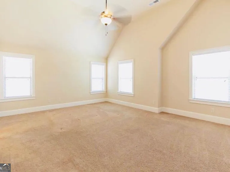 75 Village Park Dr — Photo 14