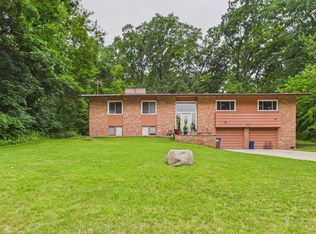 2450 Brenner Pl, Green Bay, WI 54301
