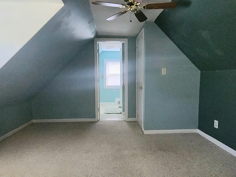 8016 Old Georgetown Rd — Photo 27