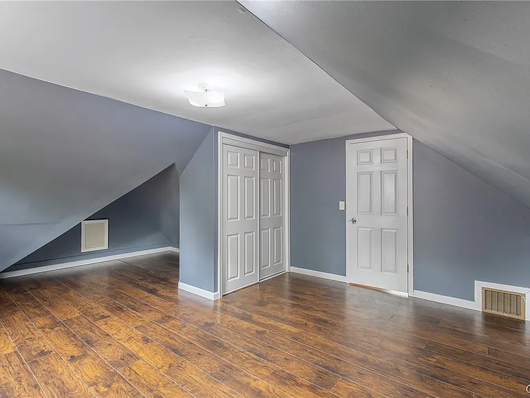 116 E Richmond Rd — Photo 24