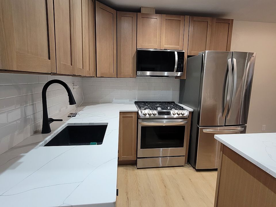 1st image of 179 Meagher Ave #1