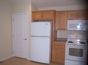 5th image of 1007 Park Boulevard Cir #Na