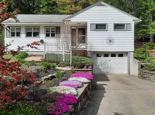 39 Oak St, Rochester, NH 03839