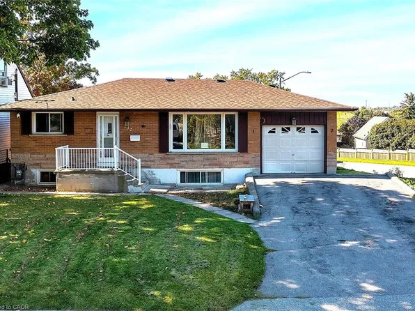 532 Montrave Ave, Oshawa, ON L1J 4S9