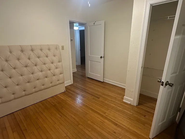 1006 N Duval St — Photo 12