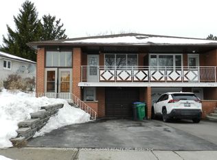 3367 Verhoeven Dr, Mississauga, ON L5C 2B3