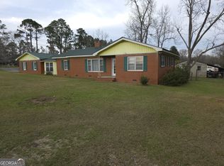 324 Perry Hwy, Hawkinsville, GA 31036