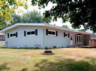 101 S Iowa, Hubbard, IA 50122