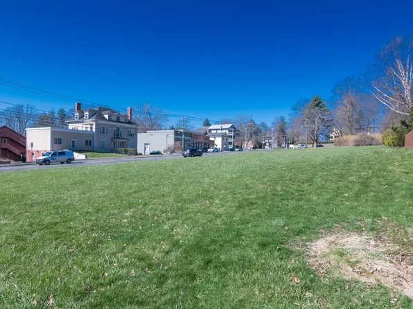 0 Main St, Amherst, MA 01002