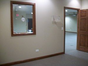 5th image of 623 Rollingwood Dr