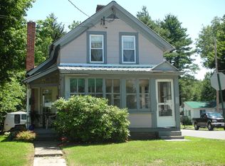 400 Walnut St, Corinth, NY 12822