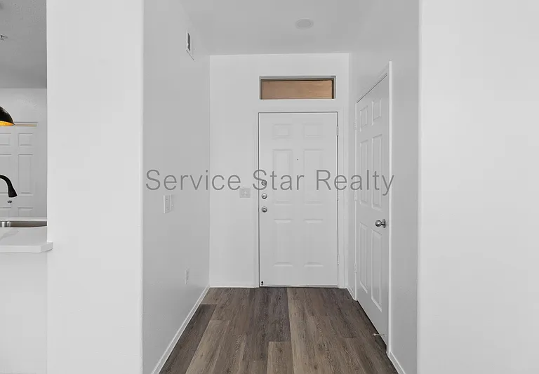 20100 N 78th Pl #2114 — Photo 4