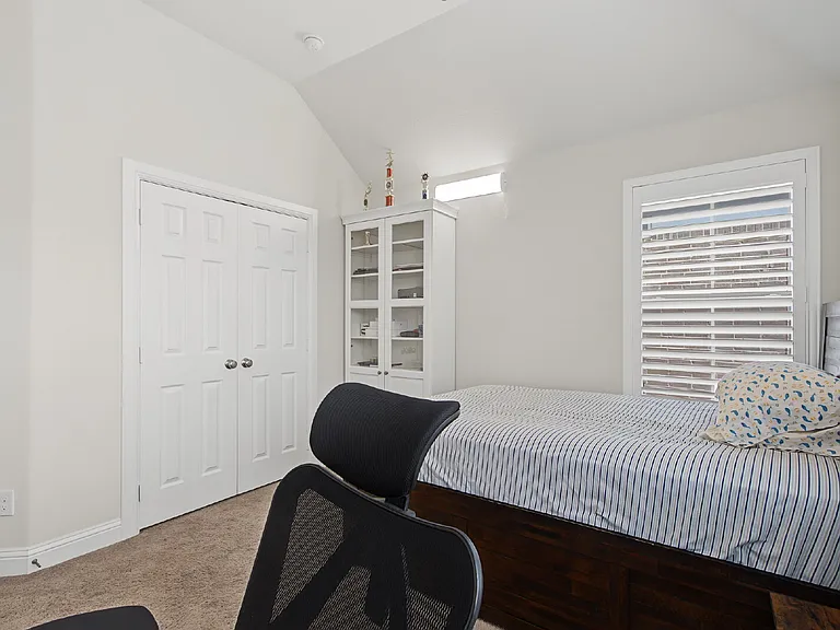 8701 Fairway Ln — Photo 17