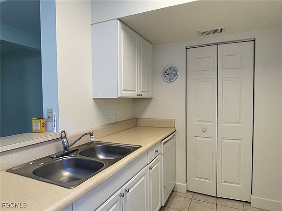 5th image of 15630 Ocean Walk Cir APT 112
