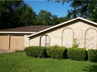 3909 California Ave, Dickinson, TX 77539
